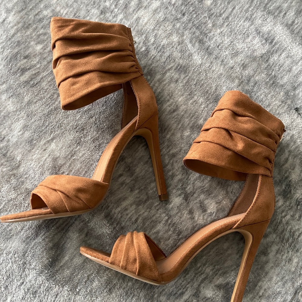 Brand new stilettos 👠 size 6